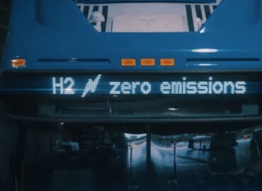 Hydrogen bus image